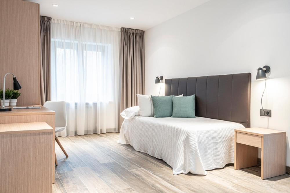 Met Pamplona Hotel Kültér fotó